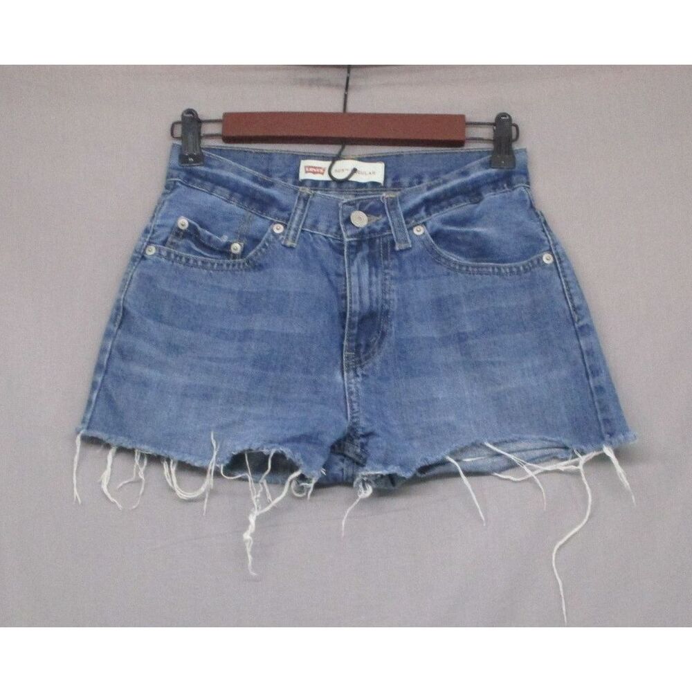 Levis Blue Frayed Hem 5 Pocket  Denim Shorts Women Size 14 Slim‎